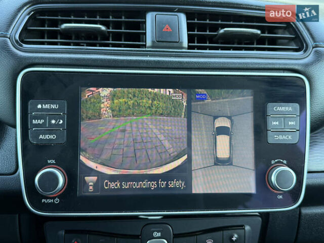 Черный Ниссан Лиф, объемом двигателя 0 л и пробегом 98 тыс. км за 15999 $, фото 48 на Automoto.ua