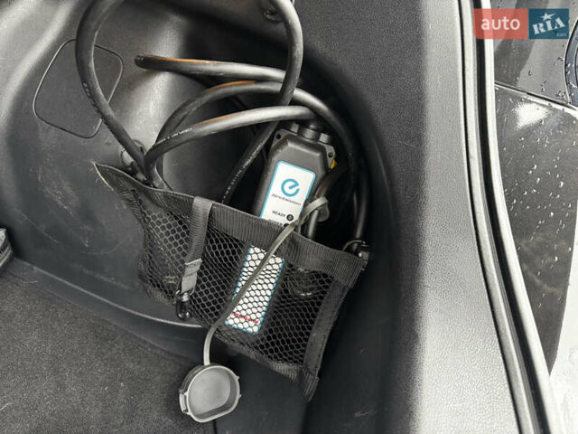 Чорний Ніссан Ліф, об'ємом двигуна 0 л та пробігом 128 тис. км за 15500 $, фото 72 на Automoto.ua