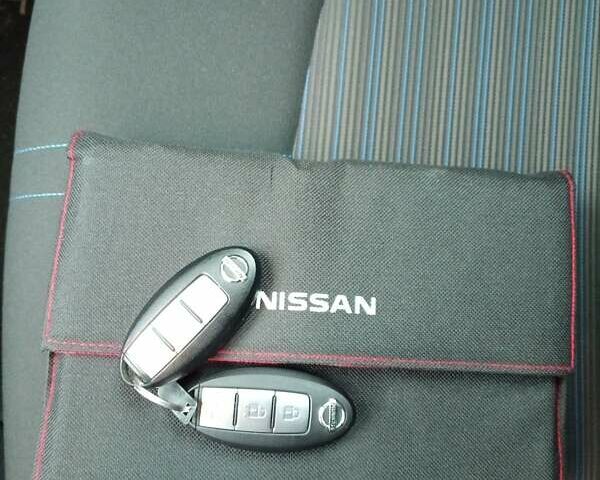 Чорний Ніссан Ліф, об'ємом двигуна 0 л та пробігом 95 тис. км за 13900 $, фото 24 на Automoto.ua