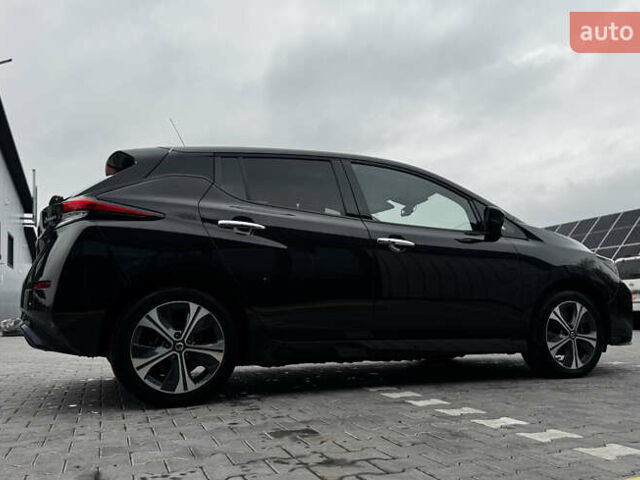 Чорний Ніссан Ліф, об'ємом двигуна 0 л та пробігом 128 тис. км за 15500 $, фото 7 на Automoto.ua