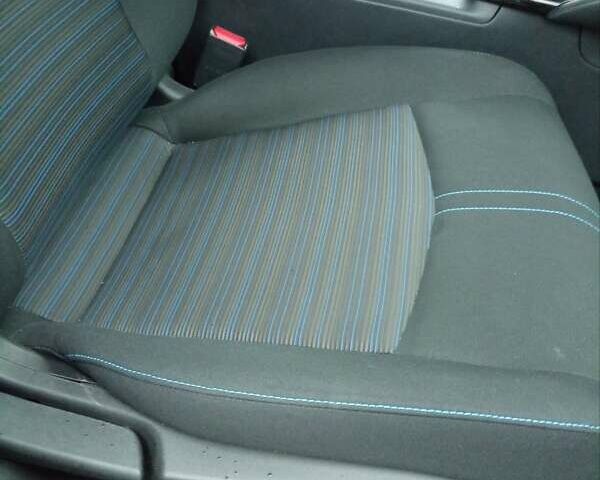 Черный Ниссан Лиф, объемом двигателя 0 л и пробегом 96 тыс. км за 13700 $, фото 31 на Automoto.ua