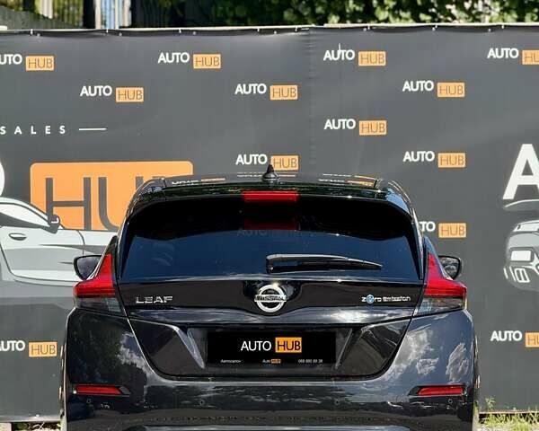 Чорний Ніссан Ліф, об'ємом двигуна 0 л та пробігом 72 тис. км за 15900 $, фото 5 на Automoto.ua