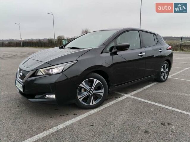 Чорний Ніссан Ліф, об'ємом двигуна 0 л та пробігом 53 тис. км за 14150 $, фото 4 на Automoto.ua