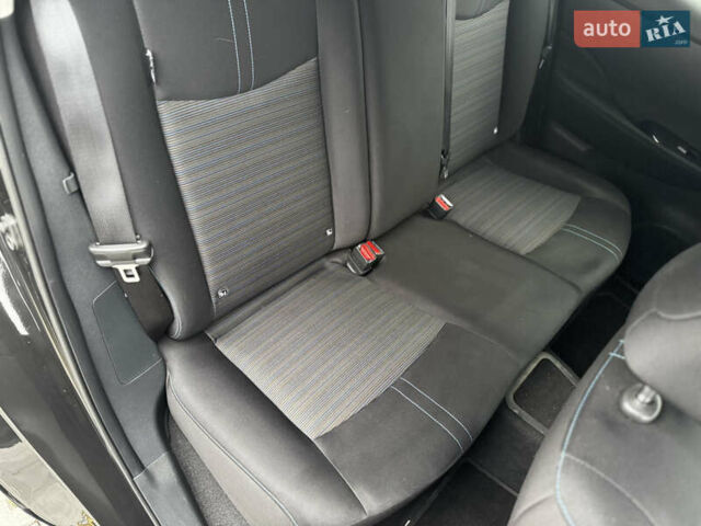 Чорний Ніссан Ліф, об'ємом двигуна 0 л та пробігом 128 тис. км за 15500 $, фото 40 на Automoto.ua