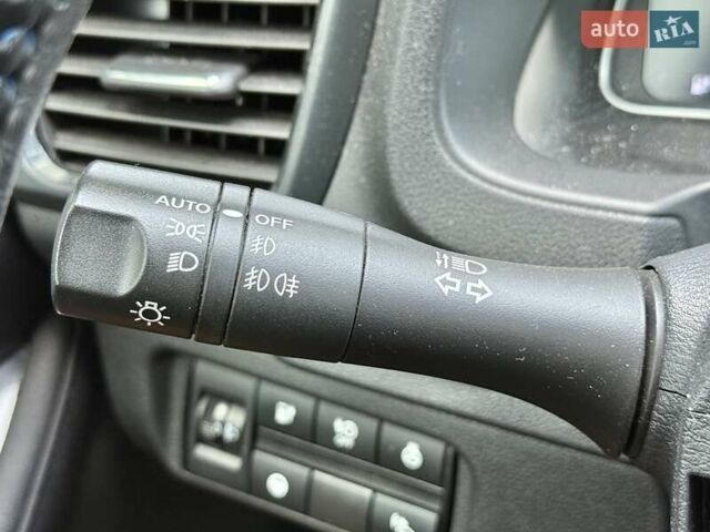 Чорний Ніссан Ліф, об'ємом двигуна 0 л та пробігом 72 тис. км за 15900 $, фото 22 на Automoto.ua