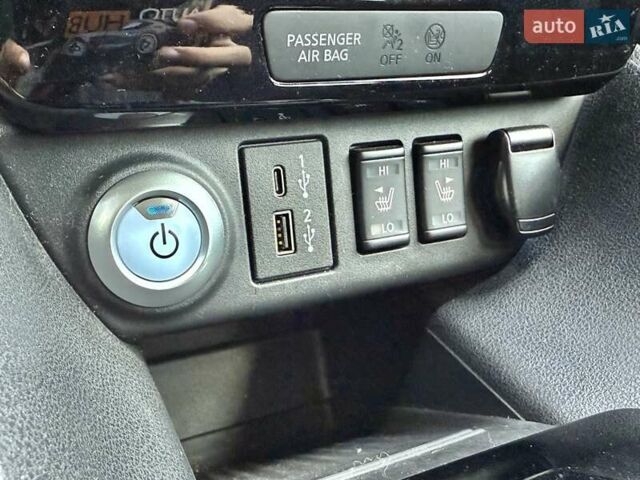 Чорний Ніссан Ліф, об'ємом двигуна 0 л та пробігом 72 тис. км за 15900 $, фото 19 на Automoto.ua