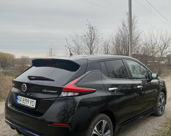 Черный Ниссан Лиф, объемом двигателя 0 л и пробегом 108 тыс. км за 19500 $, фото 3 на Automoto.ua