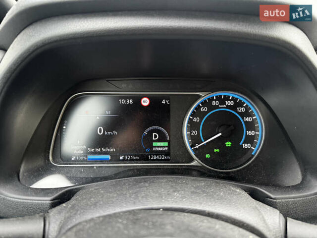 Чорний Ніссан Ліф, об'ємом двигуна 0 л та пробігом 128 тис. км за 15500 $, фото 71 на Automoto.ua