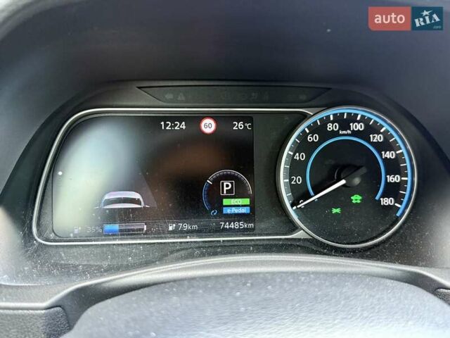 Чорний Ніссан Ліф, об'ємом двигуна 0 л та пробігом 72 тис. км за 15900 $, фото 15 на Automoto.ua