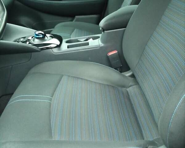 Чорний Ніссан Ліф, об'ємом двигуна 0 л та пробігом 95 тис. км за 13900 $, фото 31 на Automoto.ua