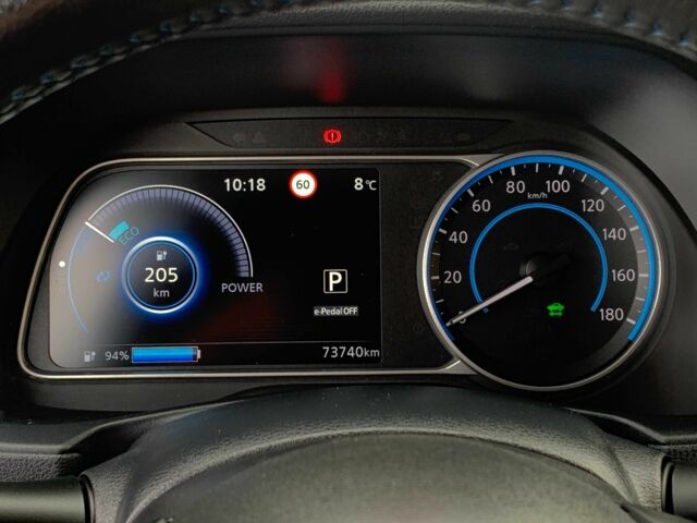 Черный Ниссан Лиф, объемом двигателя 0 л и пробегом 73 тыс. км за 15455 $, фото 20 на Automoto.ua