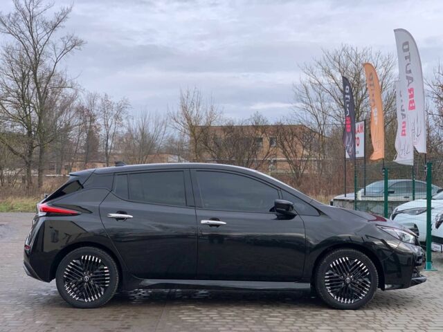 Черный Ниссан Лиф, объемом двигателя 0 л и пробегом 73 тыс. км за 15455 $, фото 7 на Automoto.ua