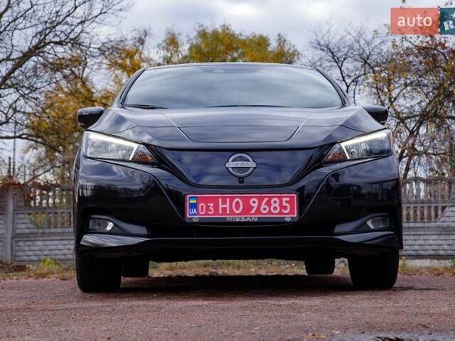 Черный Ниссан Лиф, объемом двигателя 0 л и пробегом 73 тыс. км за 15950 $, фото 10 на Automoto.ua