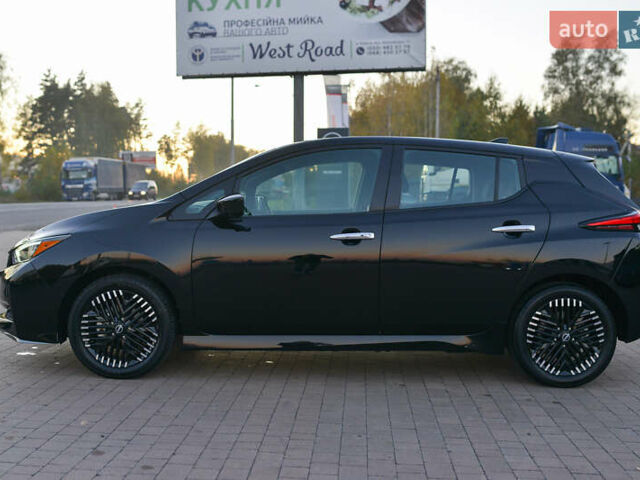 Черный Ниссан Лиф, объемом двигателя 0 л и пробегом 28 тыс. км за 21000 $, фото 3 на Automoto.ua