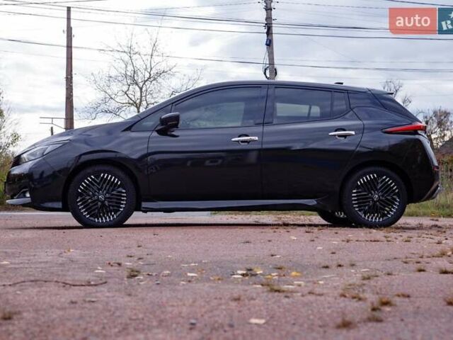 Черный Ниссан Лиф, объемом двигателя 0 л и пробегом 73 тыс. км за 15950 $, фото 16 на Automoto.ua