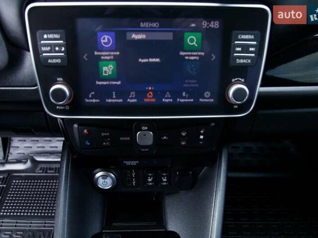 Черный Ниссан Лиф, объемом двигателя 0 л и пробегом 73 тыс. км за 15950 $, фото 61 на Automoto.ua