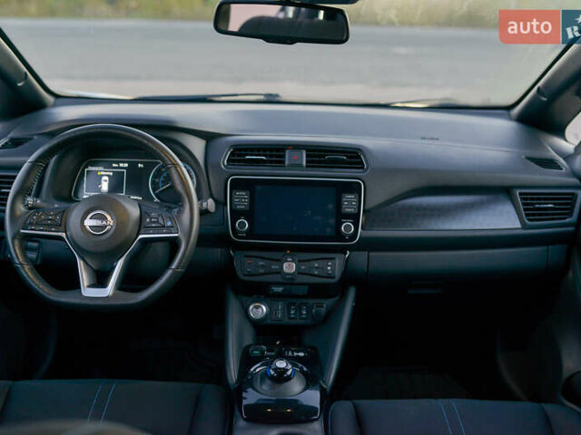 Черный Ниссан Лиф, объемом двигателя 0 л и пробегом 28 тыс. км за 21000 $, фото 41 на Automoto.ua