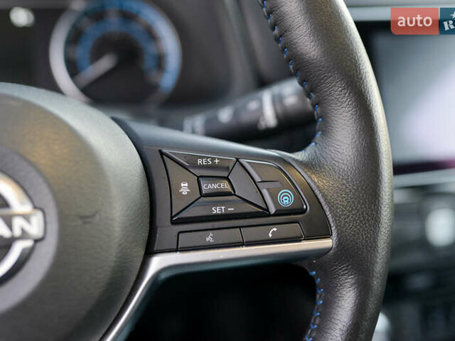 Черный Ниссан Лиф, объемом двигателя 0 л и пробегом 28 тыс. км за 21000 $, фото 30 на Automoto.ua