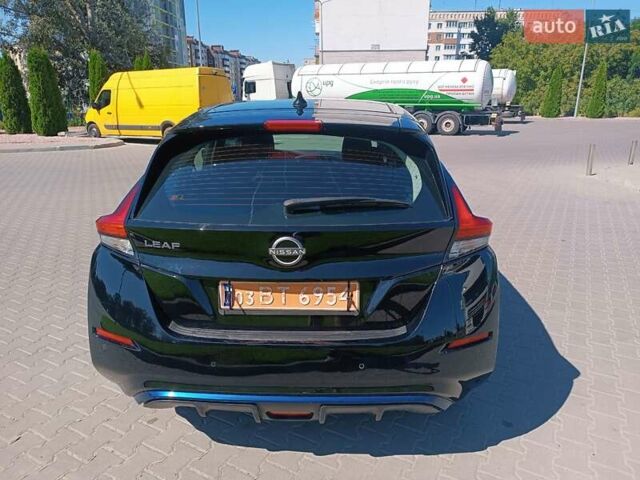 Черный Ниссан Лиф, объемом двигателя 0 л и пробегом 17 тыс. км за 16500 $, фото 3 на Automoto.ua