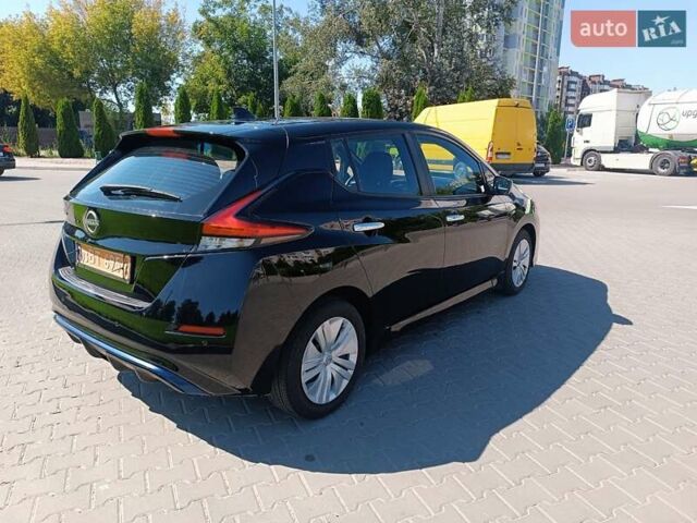 Черный Ниссан Лиф, объемом двигателя 0 л и пробегом 17 тыс. км за 16500 $, фото 4 на Automoto.ua