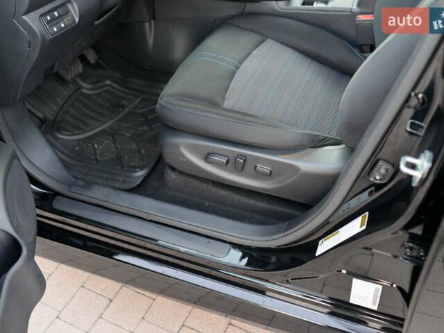 Черный Ниссан Лиф, объемом двигателя 0 л и пробегом 28 тыс. км за 21000 $, фото 24 на Automoto.ua