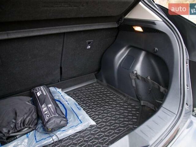 Черный Ниссан Лиф, объемом двигателя 0 л и пробегом 73 тыс. км за 15950 $, фото 46 на Automoto.ua