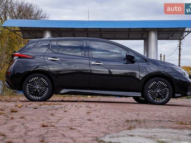 Черный Ниссан Лиф, объемом двигателя 0 л и пробегом 73 тыс. км за 15950 $, фото 13 на Automoto.ua