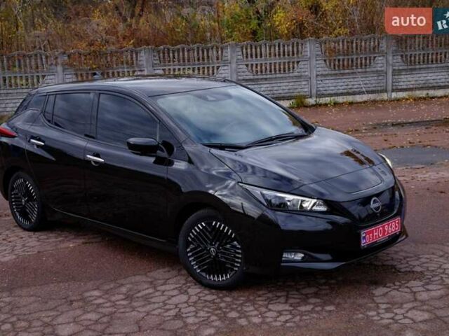 Черный Ниссан Лиф, объемом двигателя 0 л и пробегом 73 тыс. км за 15950 $, фото 6 на Automoto.ua