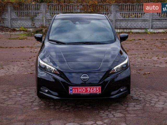 Черный Ниссан Лиф, объемом двигателя 0 л и пробегом 73 тыс. км за 15950 $, фото 12 на Automoto.ua