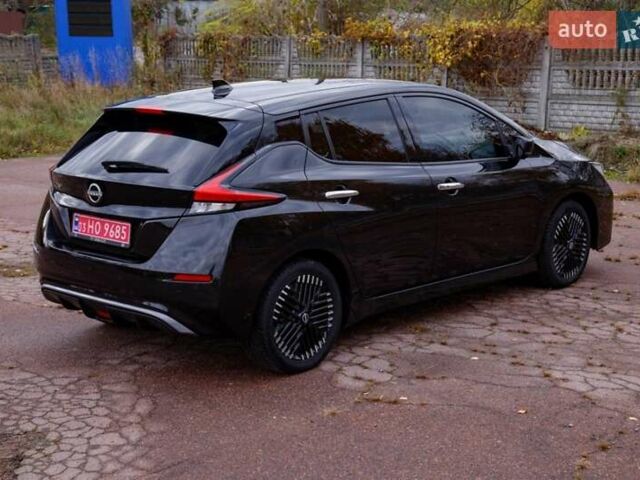 Черный Ниссан Лиф, объемом двигателя 0 л и пробегом 73 тыс. км за 15950 $, фото 25 на Automoto.ua