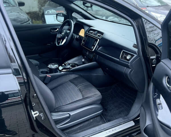 Чорний Ніссан Ліф, об'ємом двигуна 0 л та пробігом 2 тис. км за 23500 $, фото 9 на Automoto.ua