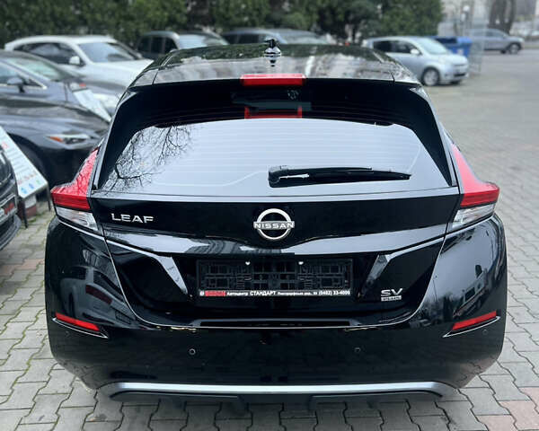 Чорний Ніссан Ліф, об'ємом двигуна 0 л та пробігом 2 тис. км за 23500 $, фото 3 на Automoto.ua