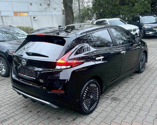 Чорний Ніссан Ліф, об'ємом двигуна 0 л та пробігом 2 тис. км за 23500 $, фото 1 на Automoto.ua