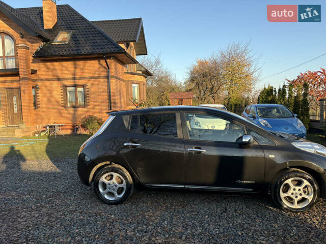 Коричневый Ниссан Лиф, объемом двигателя 0 л и пробегом 102 тыс. км за 5500 $, фото 14 на Automoto.ua