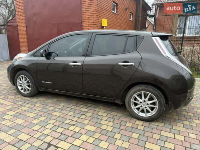 Коричневий Ніссан Ліф, об'ємом двигуна 0 л та пробігом 185 тис. км за 6500 $, фото 9 на Automoto.ua