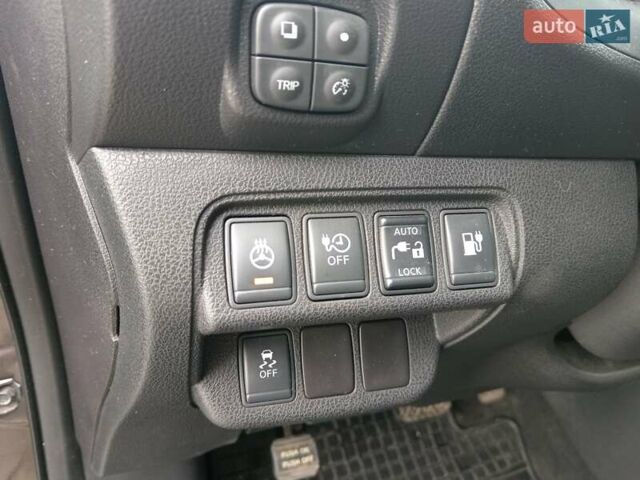 Коричневый Ниссан Лиф, объемом двигателя 0 л и пробегом 123 тыс. км за 6800 $, фото 11 на Automoto.ua