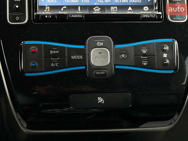 Коричневий Ніссан Ліф, об'ємом двигуна 0 л та пробігом 156 тис. км за 7999 $, фото 13 на Automoto.ua