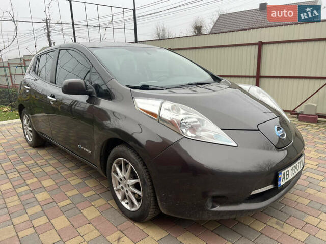 Коричневий Ніссан Ліф, об'ємом двигуна 0 л та пробігом 185 тис. км за 6500 $, фото 4 на Automoto.ua