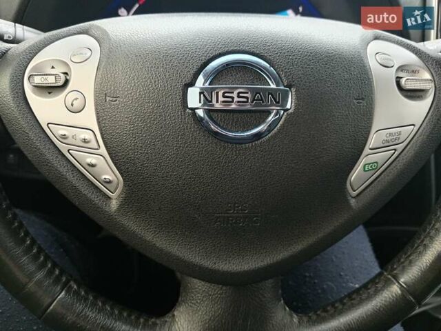 Коричневый Ниссан Лиф, объемом двигателя 0 л и пробегом 123 тыс. км за 6800 $, фото 16 на Automoto.ua