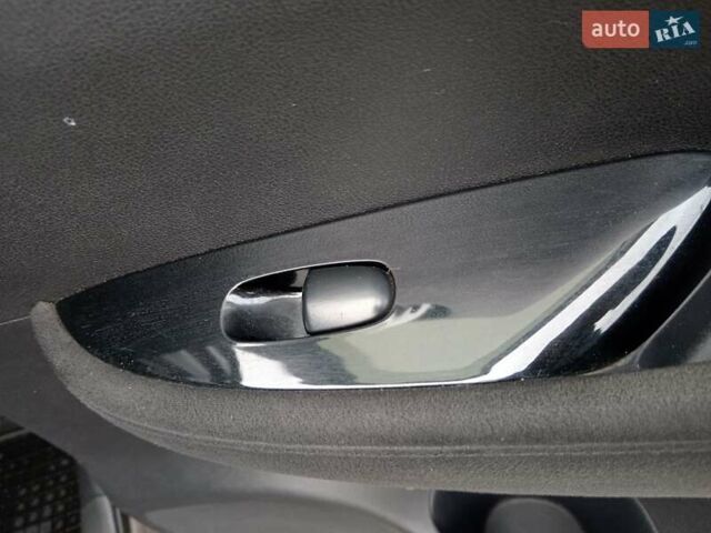 Коричневый Ниссан Лиф, объемом двигателя 0 л и пробегом 123 тыс. км за 6800 $, фото 9 на Automoto.ua