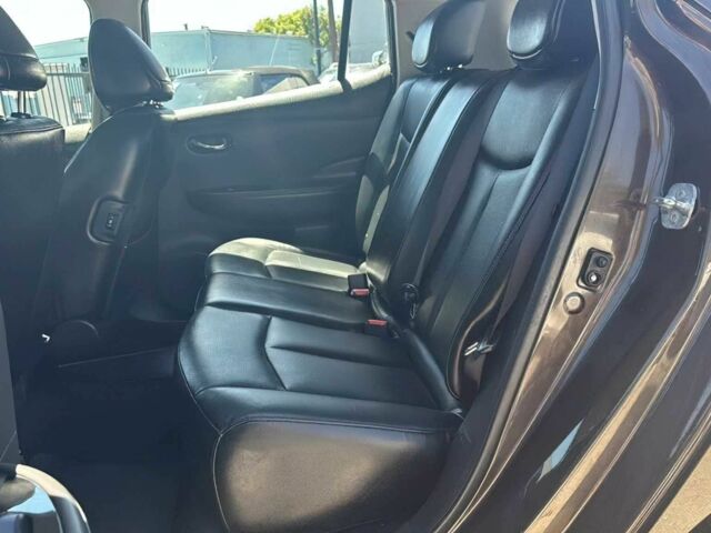 Коричневый Ниссан Лиф, объемом двигателя 0 л и пробегом 72 тыс. км за 4200 $, фото 10 на Automoto.ua