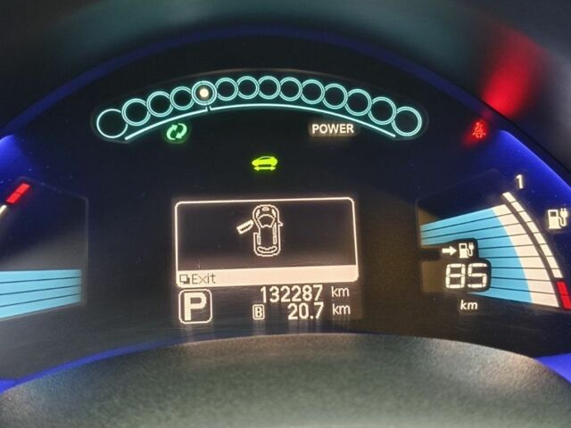 Коричневый Ниссан Лиф, объемом двигателя 0 л и пробегом 132 тыс. км за 8000 $, фото 6 на Automoto.ua