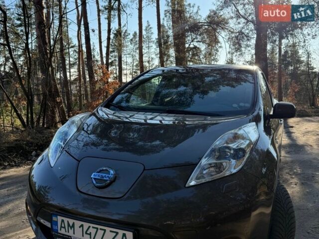 Коричневий Ніссан Ліф, об'ємом двигуна 0 л та пробігом 235 тис. км за 7200 $, фото 6 на Automoto.ua
