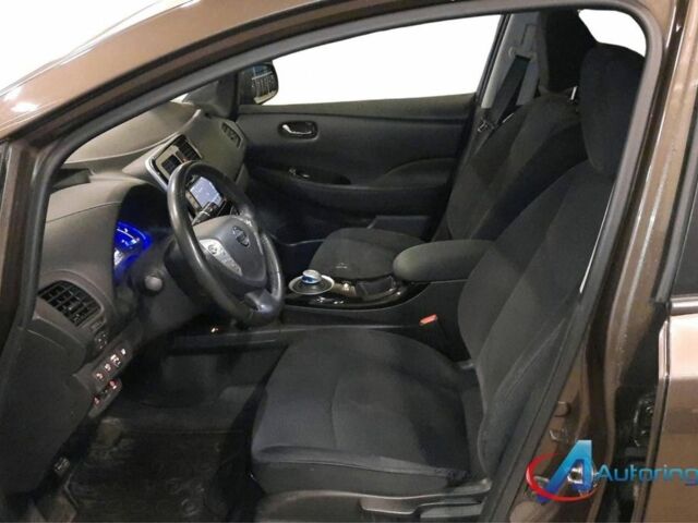 Коричневий Ніссан Ліф, об'ємом двигуна 0 л та пробігом 90 тис. км за 6600 $, фото 6 на Automoto.ua