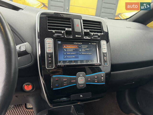 Коричневый Ниссан Лиф, объемом двигателя 0 л и пробегом 147 тыс. км за 8999 $, фото 50 на Automoto.ua