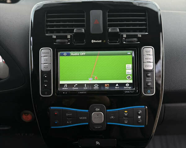 Коричневый Ниссан Лиф, объемом двигателя 0 л и пробегом 99 тыс. км за 8499 $, фото 24 на Automoto.ua