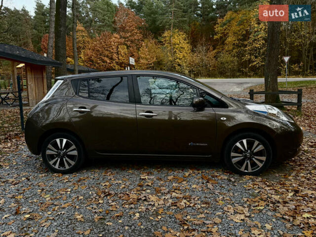 Коричневый Ниссан Лиф, объемом двигателя 0 л и пробегом 99 тыс. км за 8499 $, фото 6 на Automoto.ua