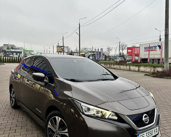 Коричневый Ниссан Лиф, объемом двигателя 0 л и пробегом 131 тыс. км за 12499 $, фото 2 на Automoto.ua