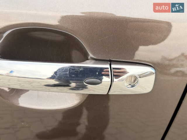 Коричневий Ніссан Ліф, об'ємом двигуна 0 л та пробігом 98 тис. км за 12500 $, фото 9 на Automoto.ua