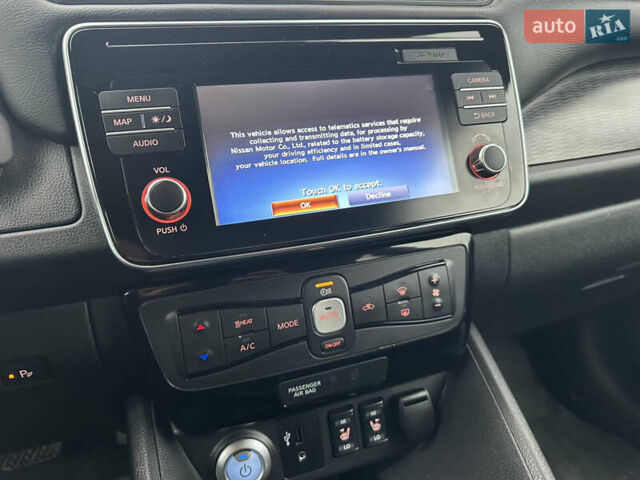 Коричневий Ніссан Ліф, об'ємом двигуна 0 л та пробігом 95 тис. км за 13200 $, фото 12 на Automoto.ua